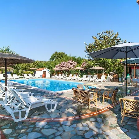Strawberry Skiathos Gæstehus 4*