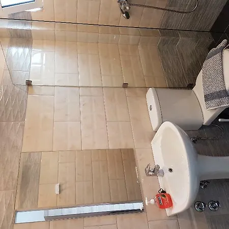 Strawberry Skiathos Ajía Paraszkeví