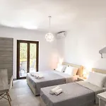 Pensión Strawberry Skiathos 4*
