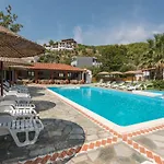 Strawberry Skiathos Agia Paraskevi (Skiathos)