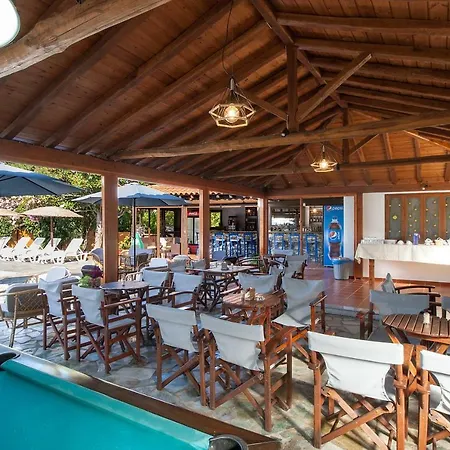 Strawberry Skiathos Pensiune 2*