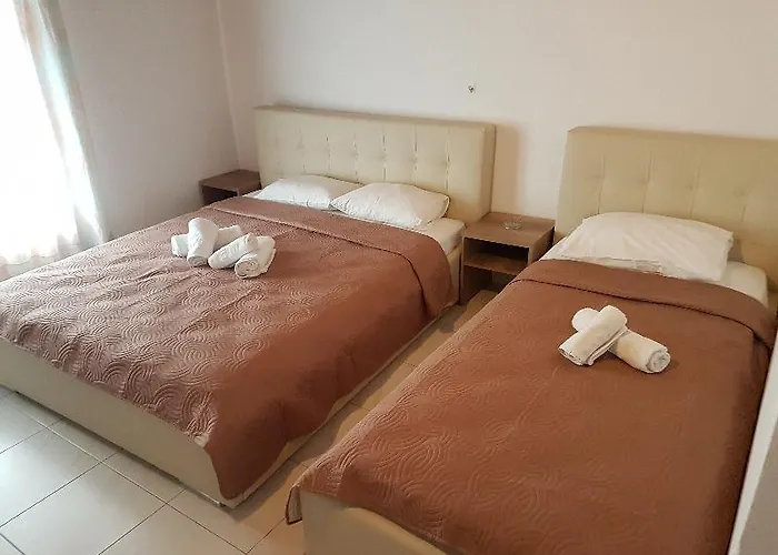 Strawberry Skiathos 4*