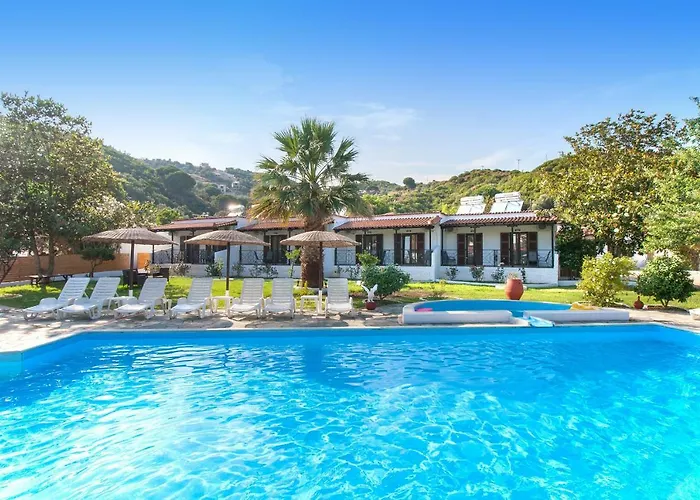 Strawberry Skiathos Aya Paraskevi