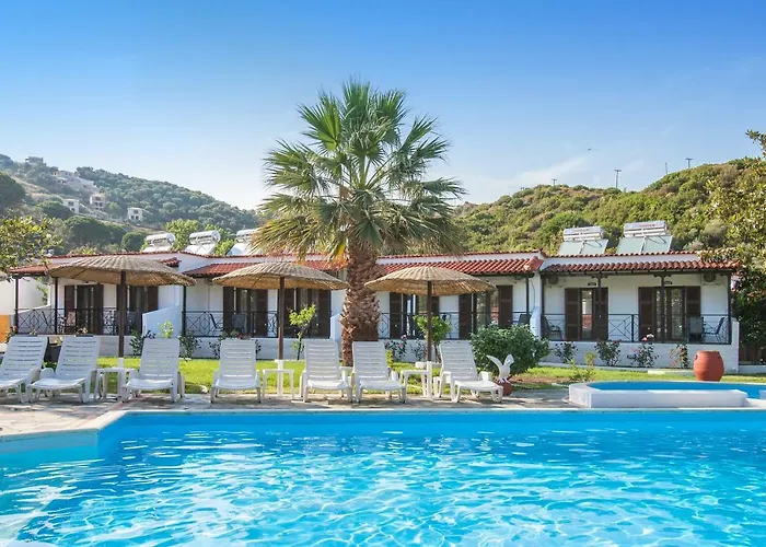 Konukevi Strawberry Skiathos 4*