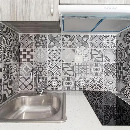 Strawberry Skiathos 4* أغيا باراسكيفي