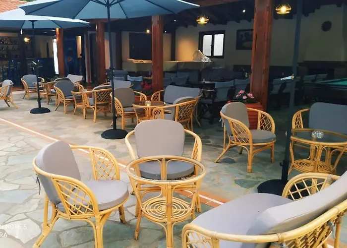 Strawberry Skiathos 4*