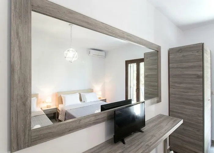 Guest house Strawberry Skiathos