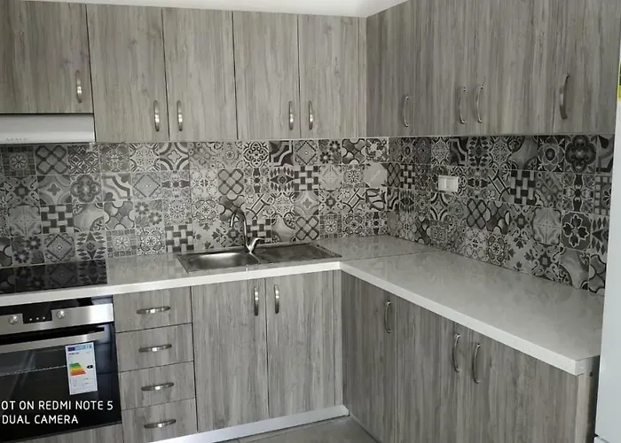 Strawberry Skiathos Agia Paraskevi (Skiathos)