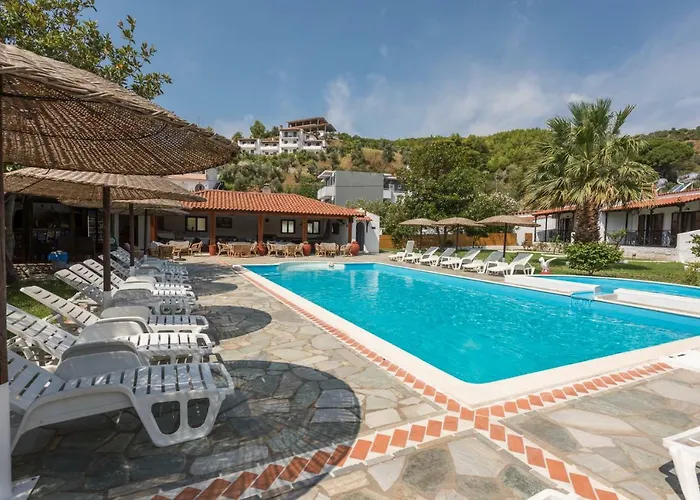 Strawberry Skiathos Agia Paraskevi (Skiathos)